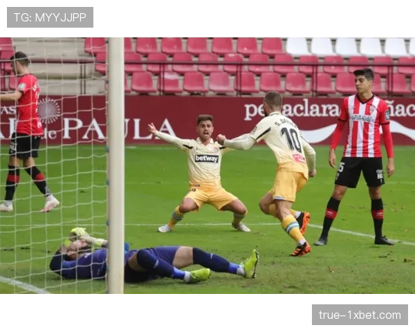 武汉三镇控球数据中游徘徊 佩德罗体系仍在磨合适应期